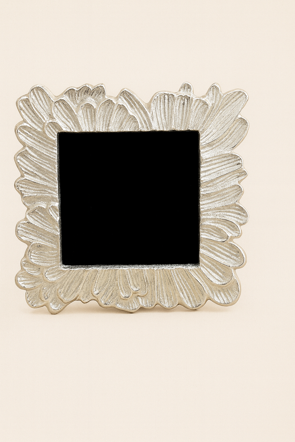 Silver Bloom Photo Frame